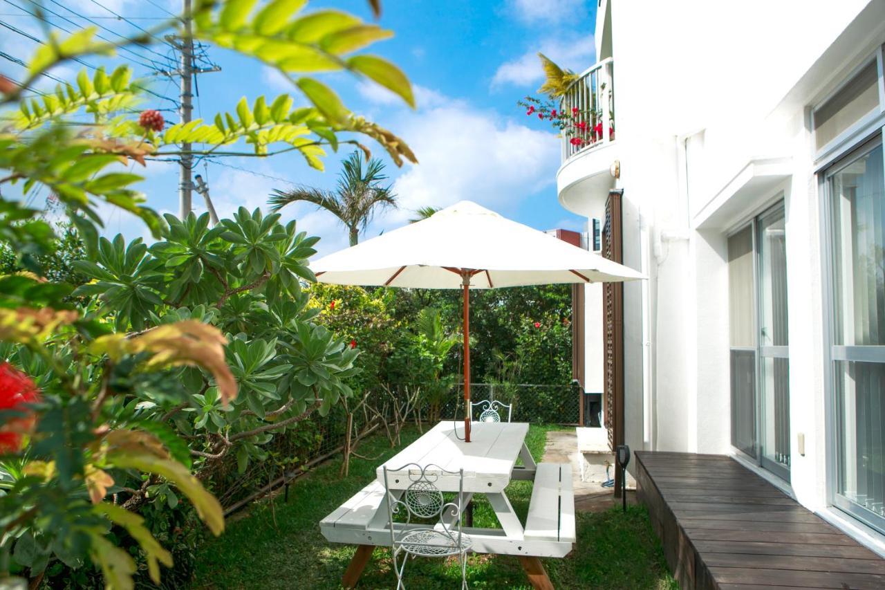 Willa Mihama Beach House Chatan Zewnętrze zdjęcie